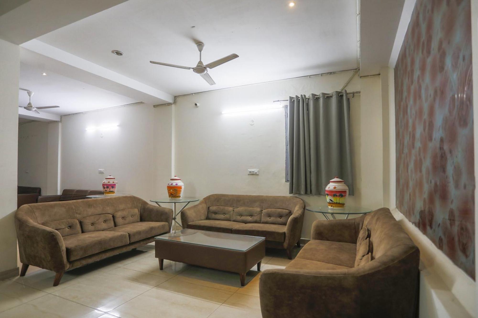 Hotel O Jsb Hotel Faridabad Exteriör bild