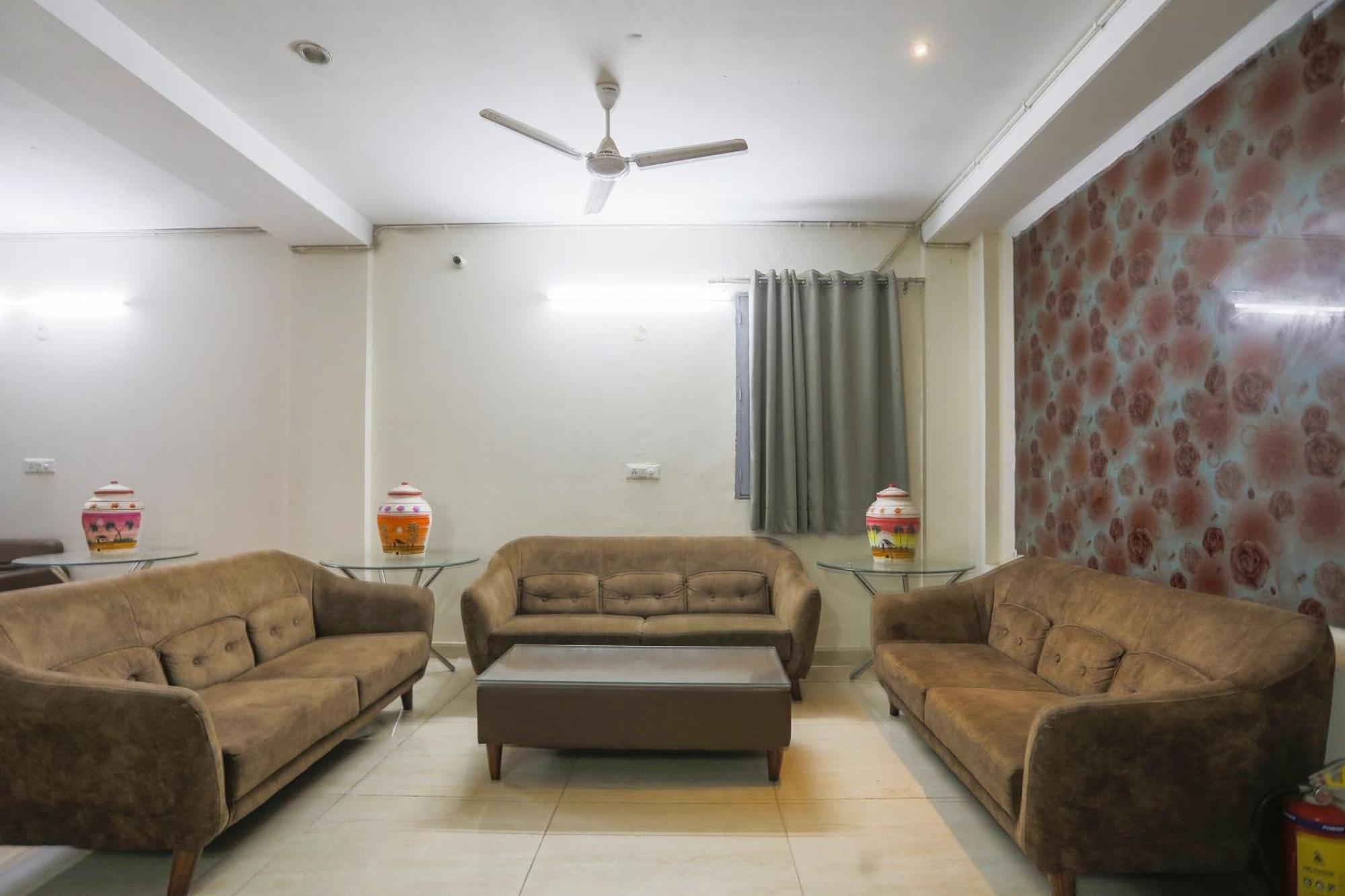 Hotel O Jsb Hotel Faridabad Exteriör bild