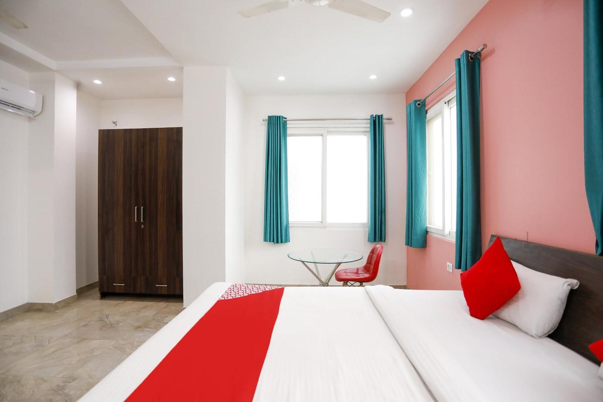 Hotel O Jsb Hotel Faridabad Exteriör bild